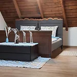 Wiejska 150m2 Apartment *