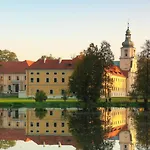 Wiejska 150m2 Apartment *