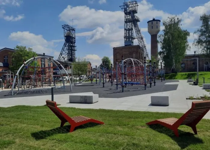 Wiejska 150m2 公寓